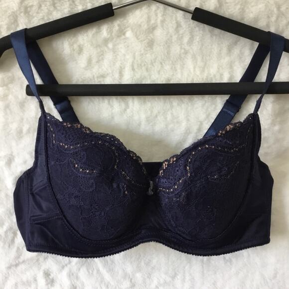 BodiBra Navy Lace Support & Shaping Bra - Picture 14 of 15